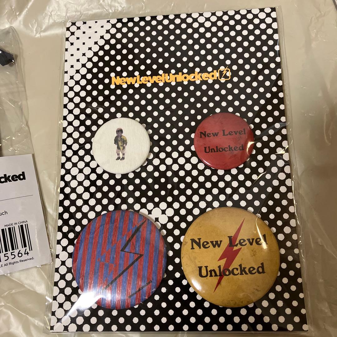 ミセスグリーンアップル 若井滉斗 バースデーグッズ 缶バッジ&ポーチ