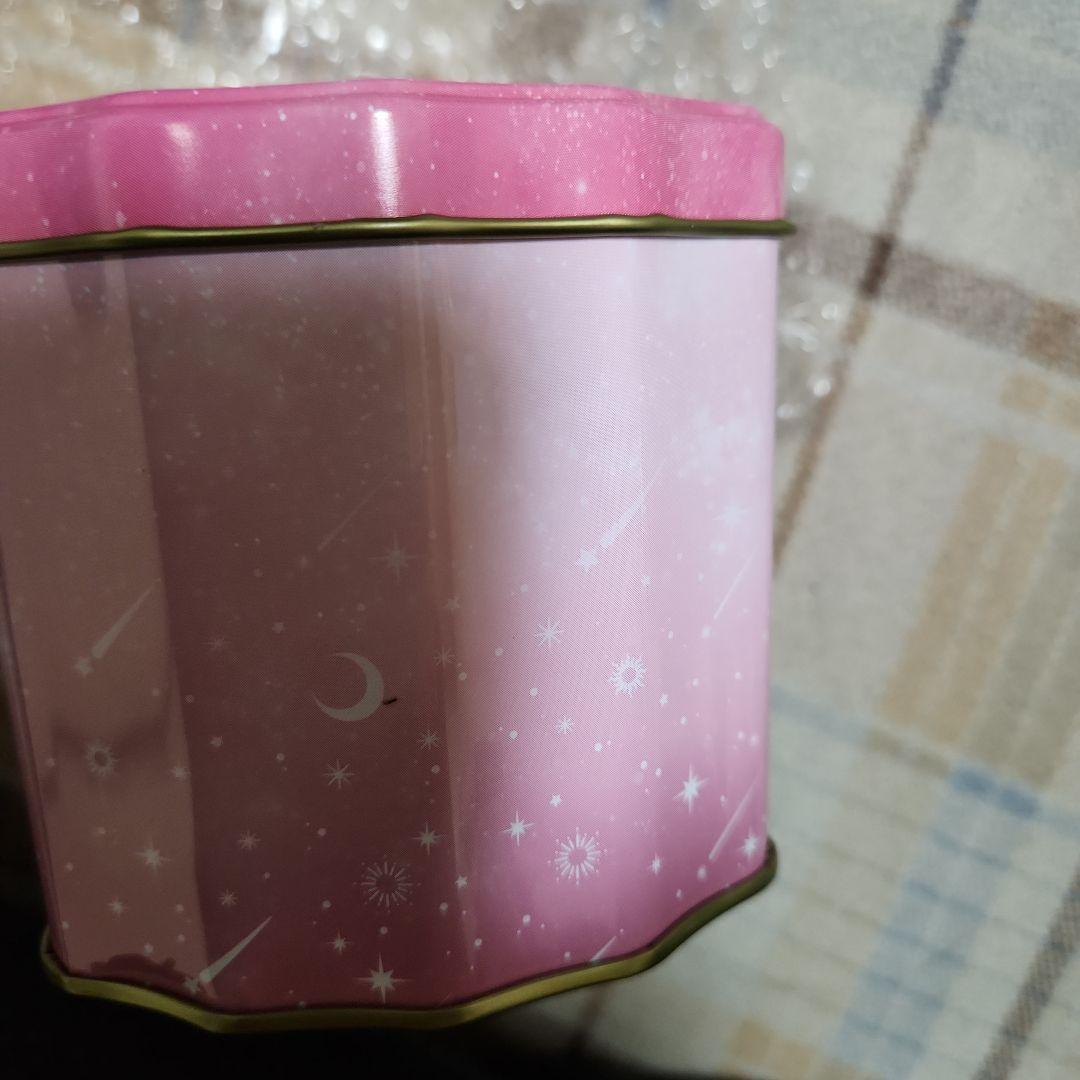 セーラームーンcosmosエレガント缶