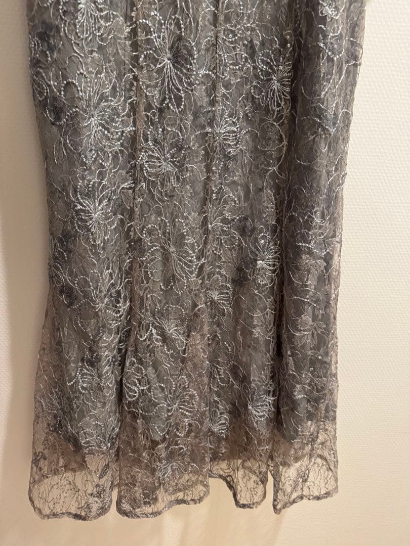 LEJA スパンコール花柄刺繍ソフトパフスリーブマーメイドラインドレス