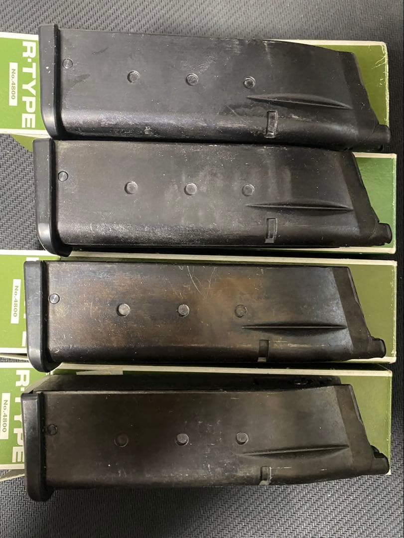 エアガン　マガジン　まとめ売り 計４つ