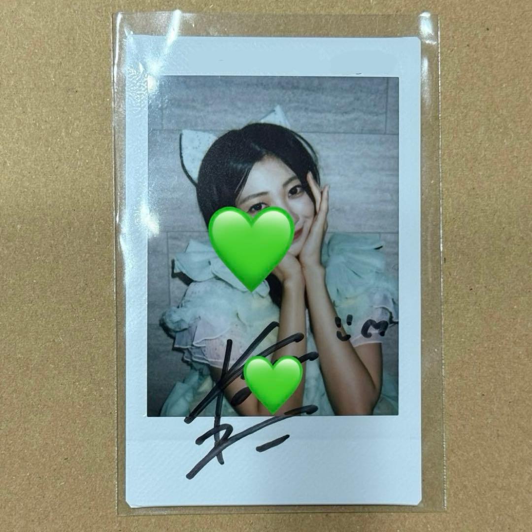 直筆サインチェキ】cutiestreet 板倉可奈 くらげ衣装 オン特 - メルカリ