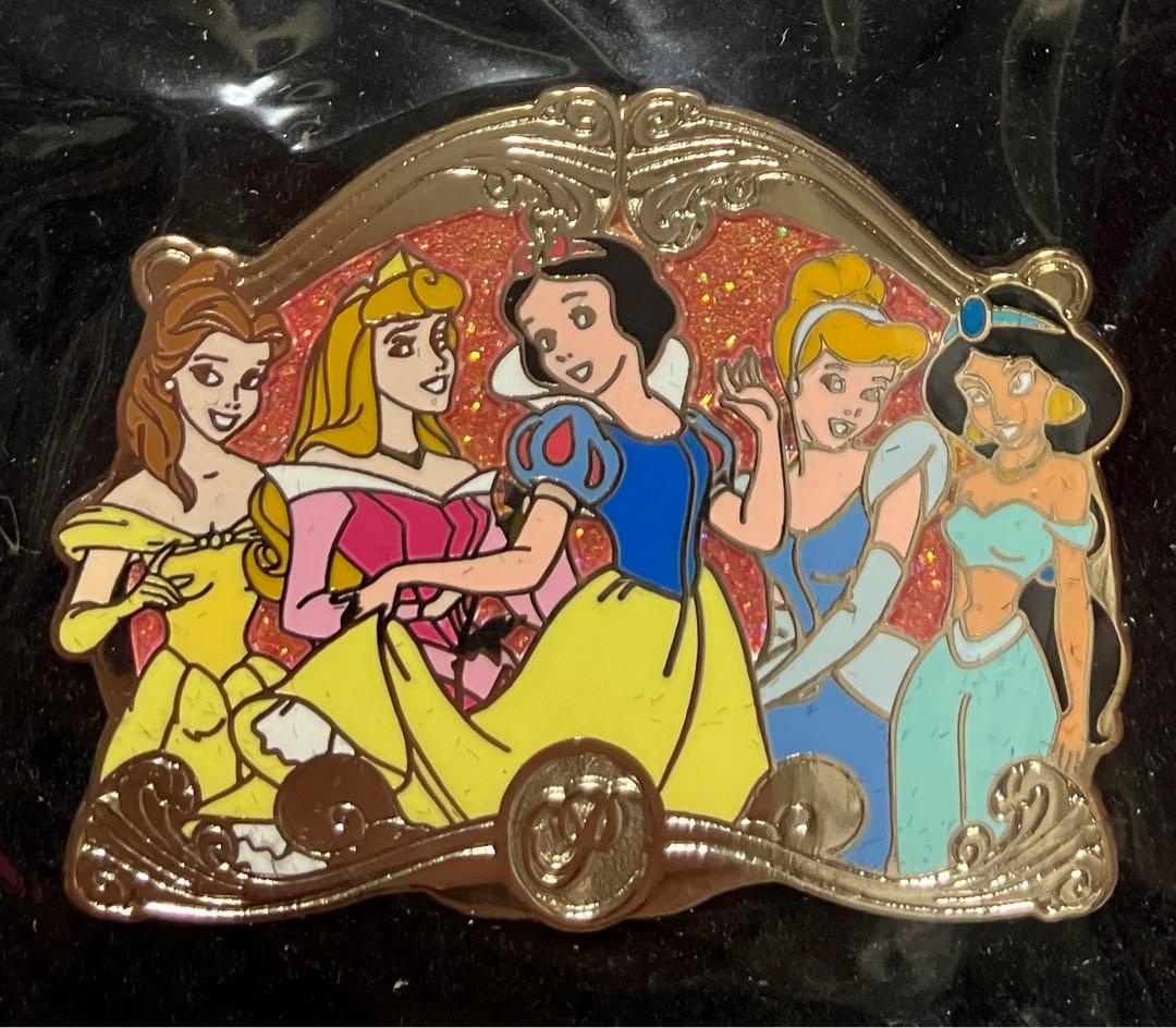 ディズニーモールマリーピンバッジLE100