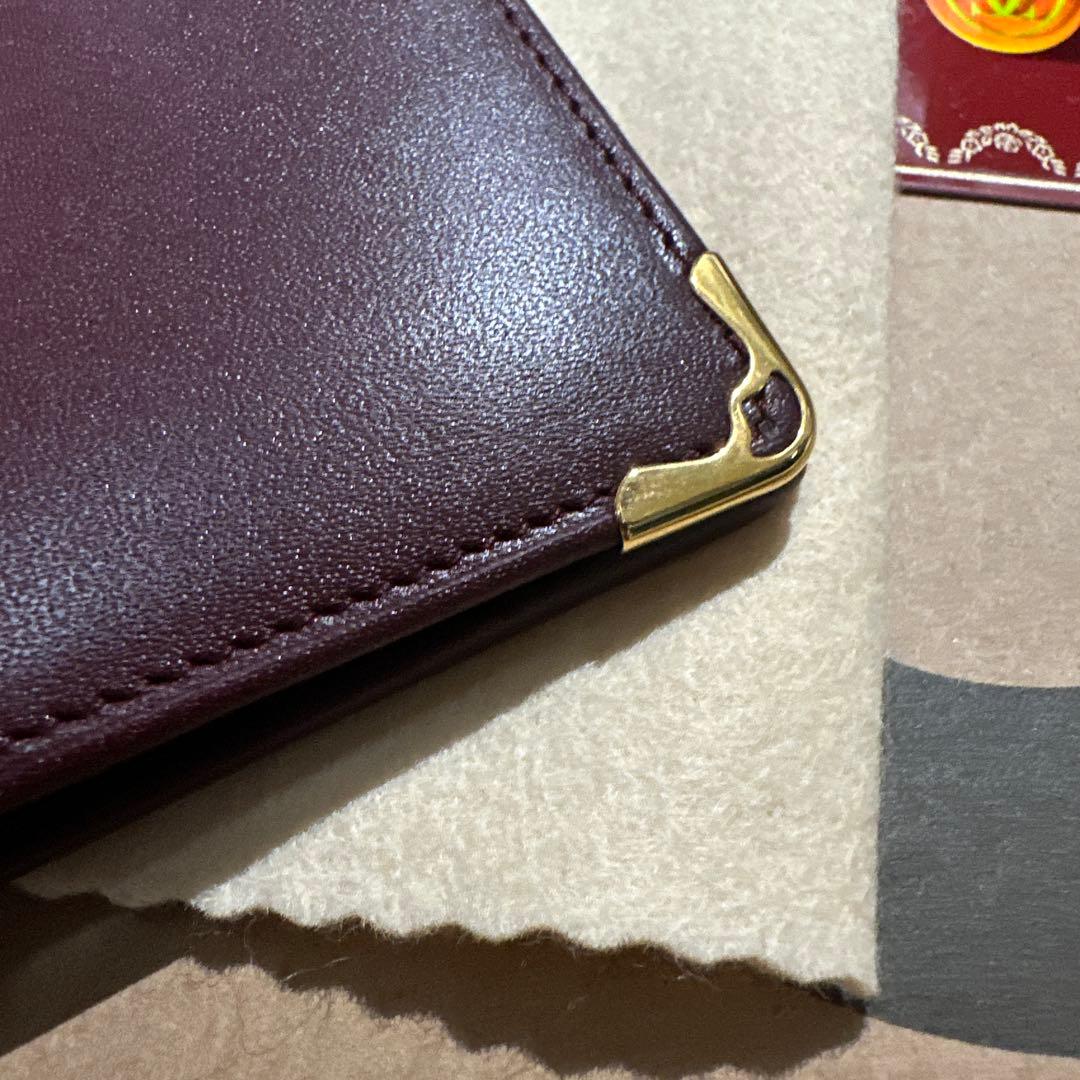 must de Cartier 二つ折り財布 ボルドー