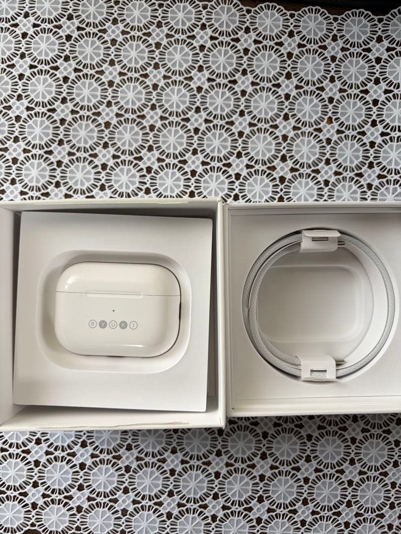 AirPods pro2 本体 ホワイト 61SUj2aKoEL.jpg_BO30,255,255,