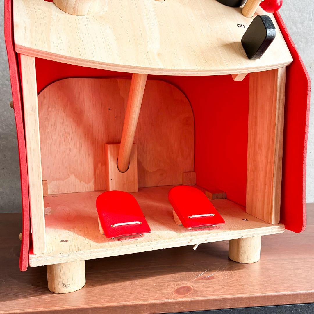 PLAN TOYS ドライビングシート　車　ハンドル　おもちゃ