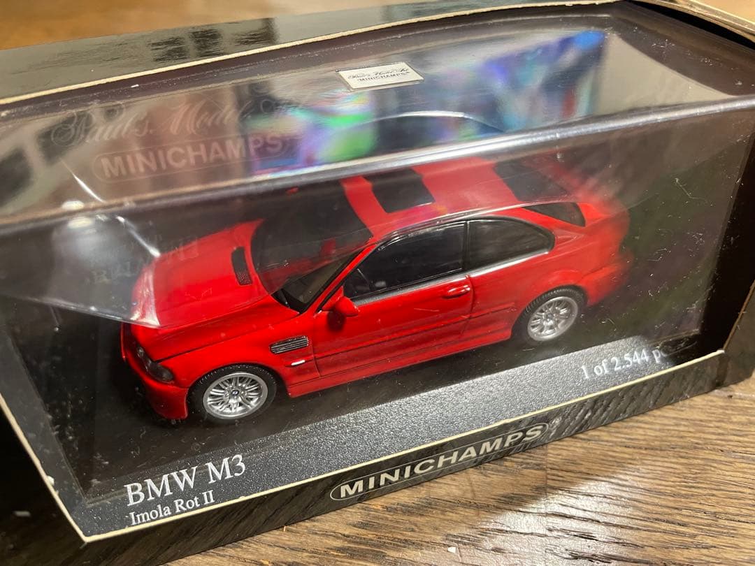 ミニチャンプス製　1/43 E46 M3 イモラレッド