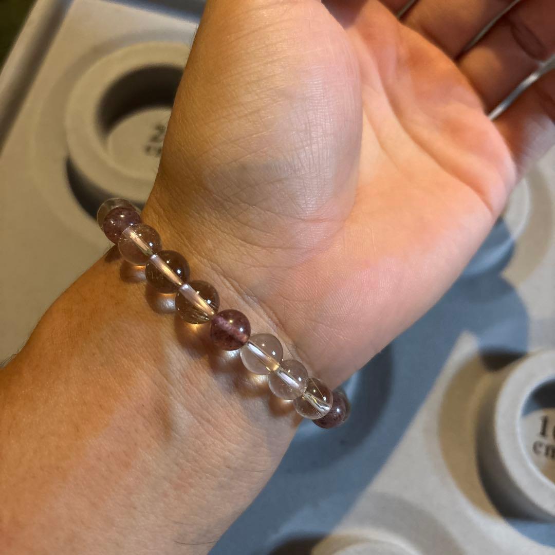綺麗！ストロベリークオーツと水晶のブレスレット！癒し！