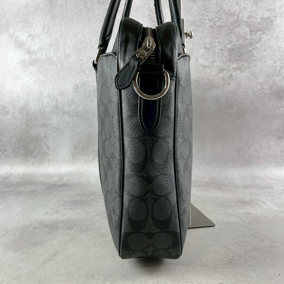 ✨美品✨コーチ　ビジネスバッグ　2way シグネチャー　クロスボディ　ブラック