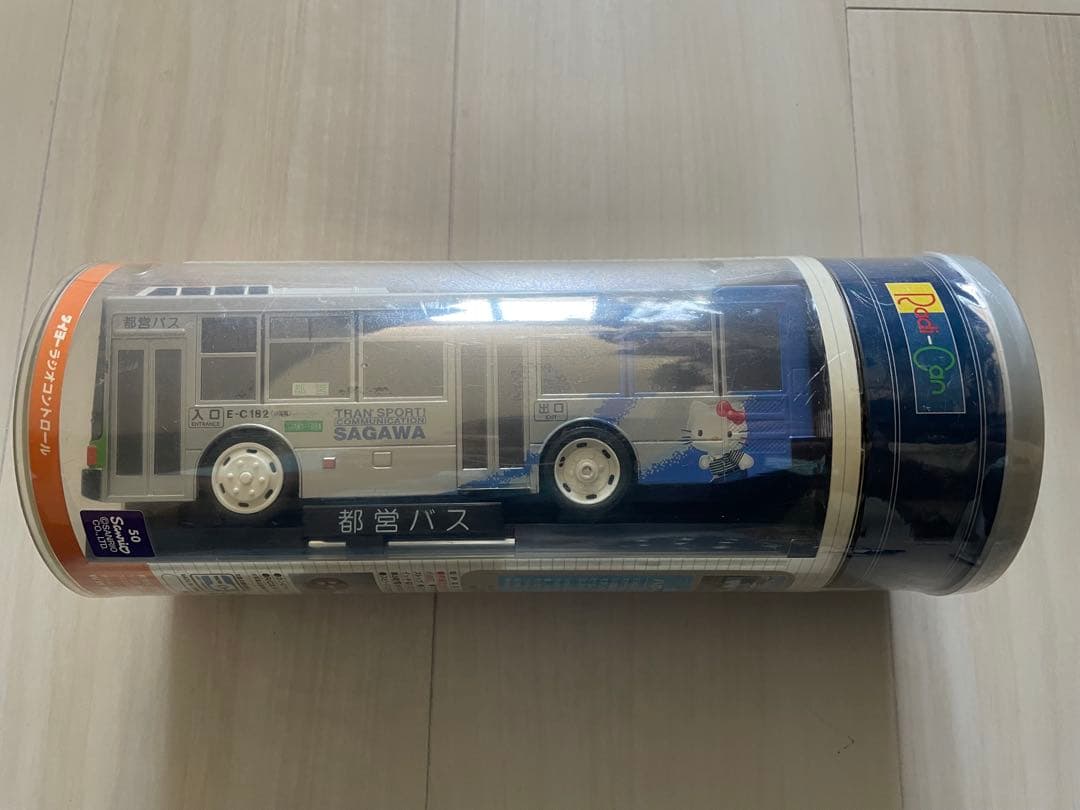 ハローキティRCカー 佐川急便コラボ ハローキティ