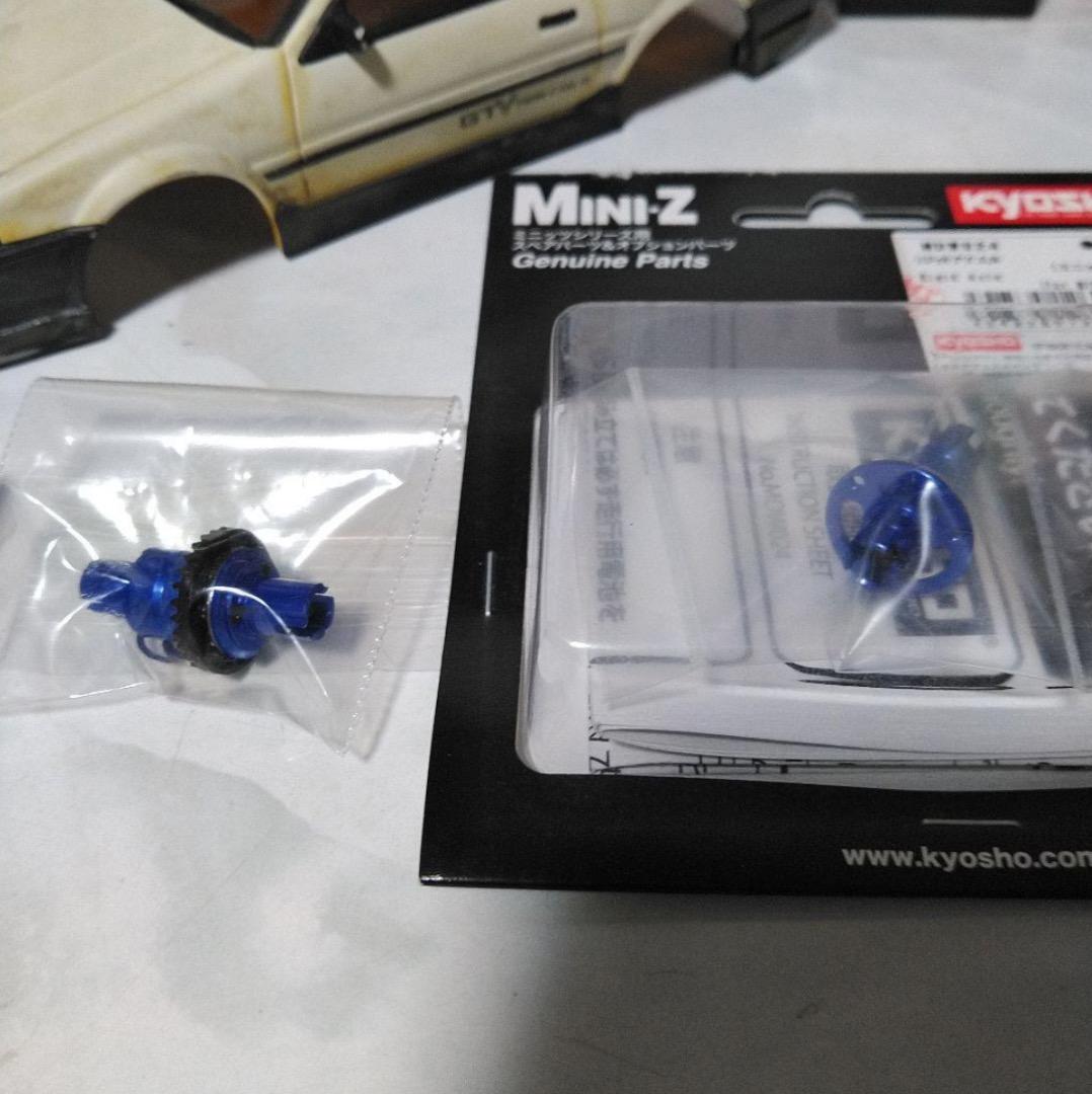 Kyosho Mini-Z RCカー ホワイトボディ2台