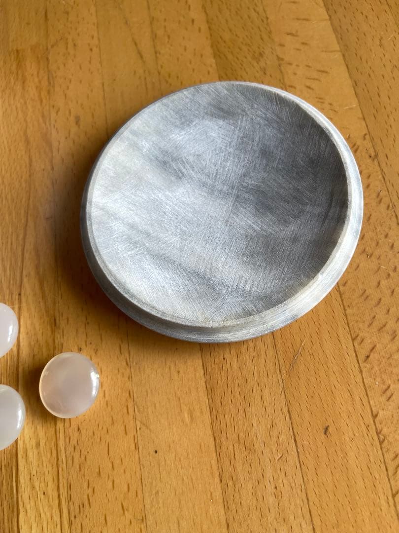 専用出品　　囲碁石セット 大理石風容器付き　白　黒　大理石？瑪瑙？