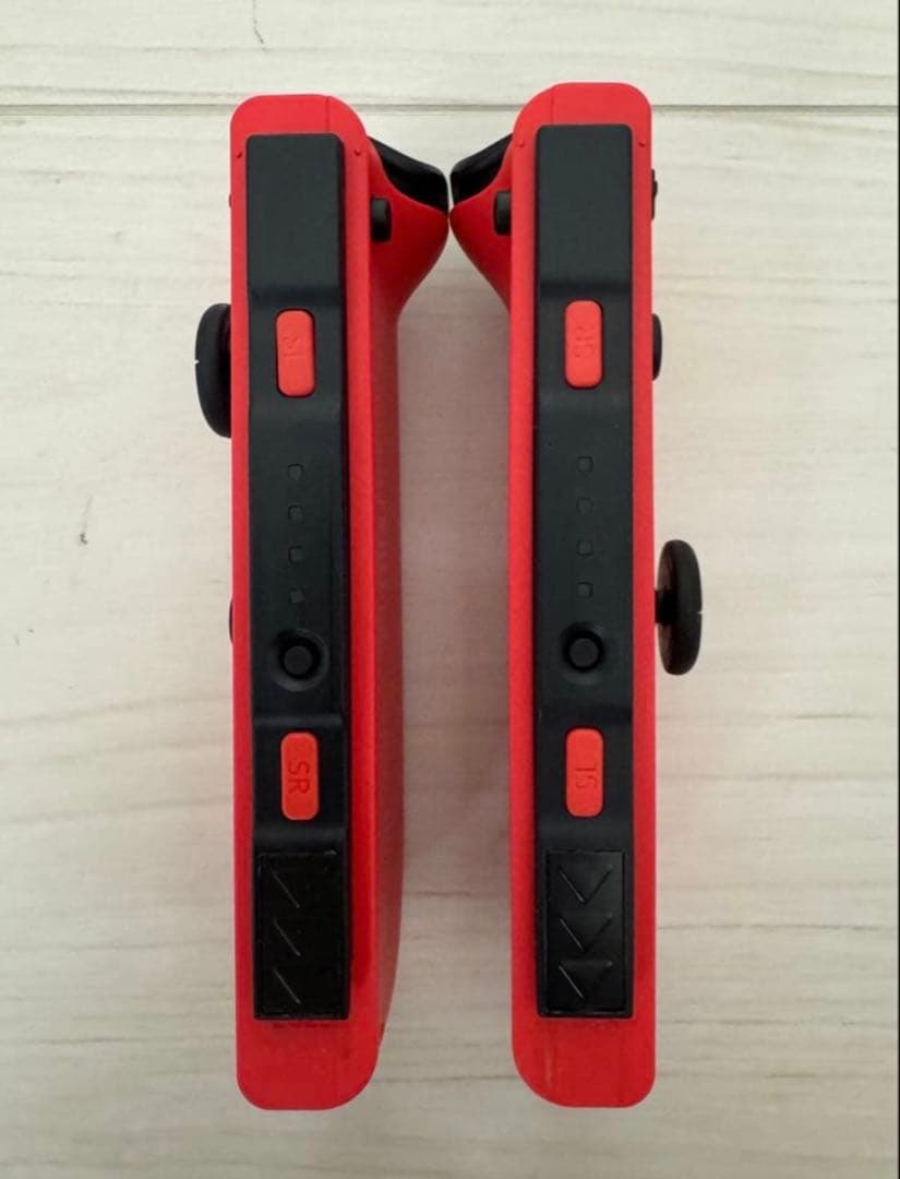 【中古美品】Nintendo Switch マリオレッド✕ブルーセット