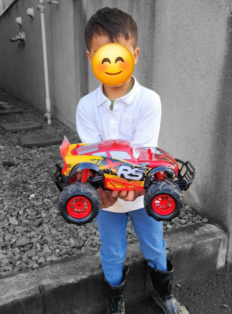 ディズニー カーズ 巨大 モンスタートラック マックイーン ラジコン 1:14