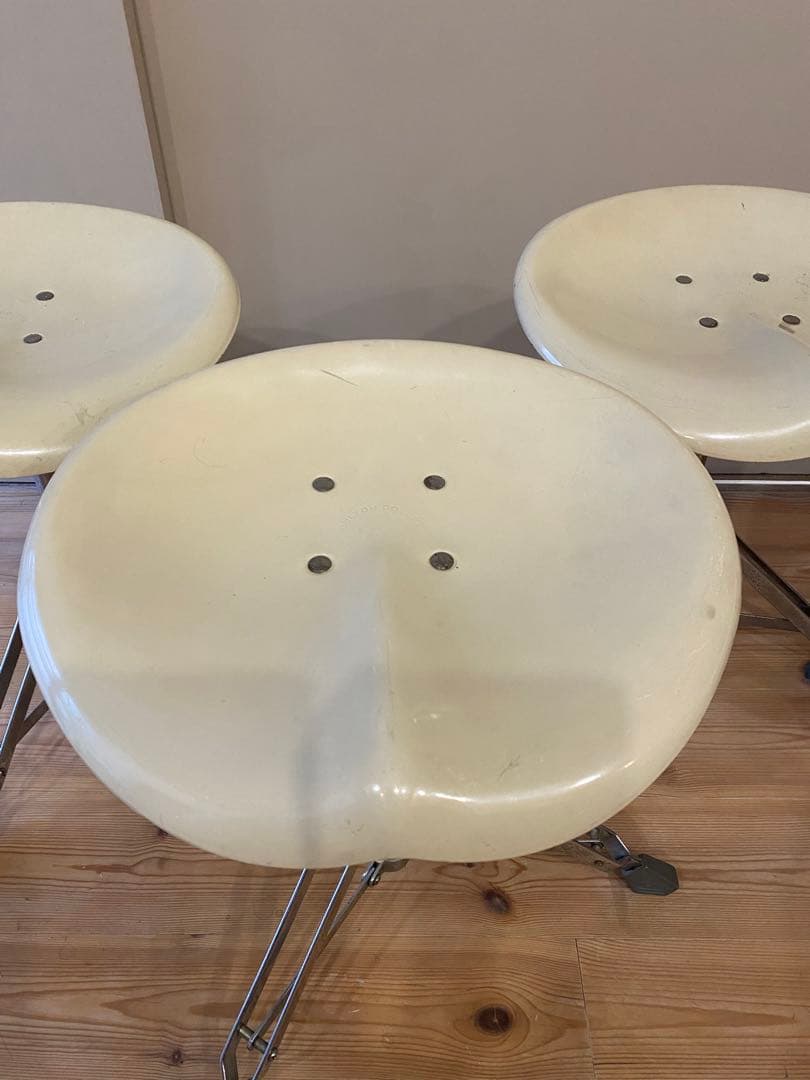 【福岡県直引取り限定】DULTON ダルトン ビートスツール 4脚 アイボリー