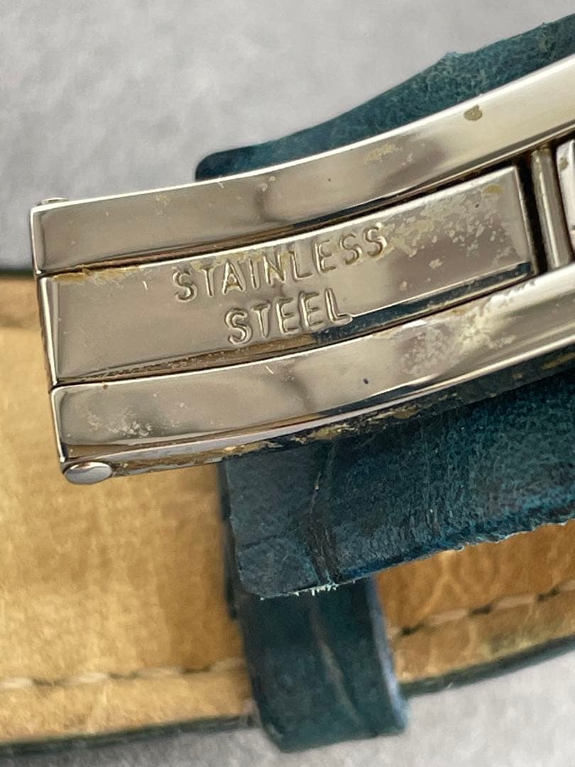 M148 FENDI フェンディ クロノグラフ 腕時計 クオーツ 青文字盤