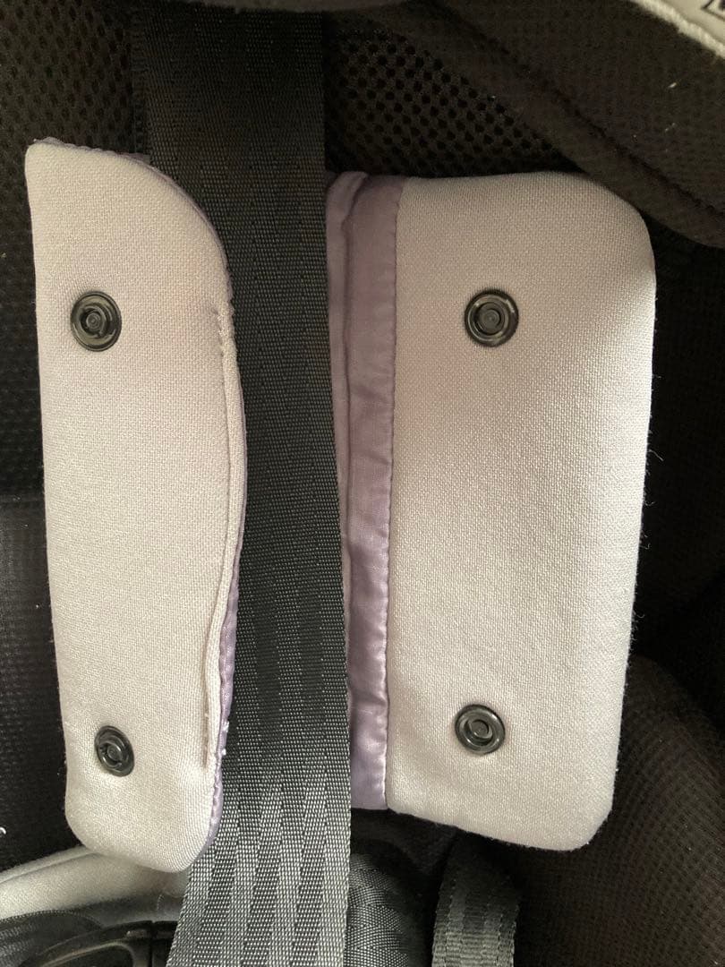 Combi コンビクルムーヴスマート Light ISOFIX チャイルドシート