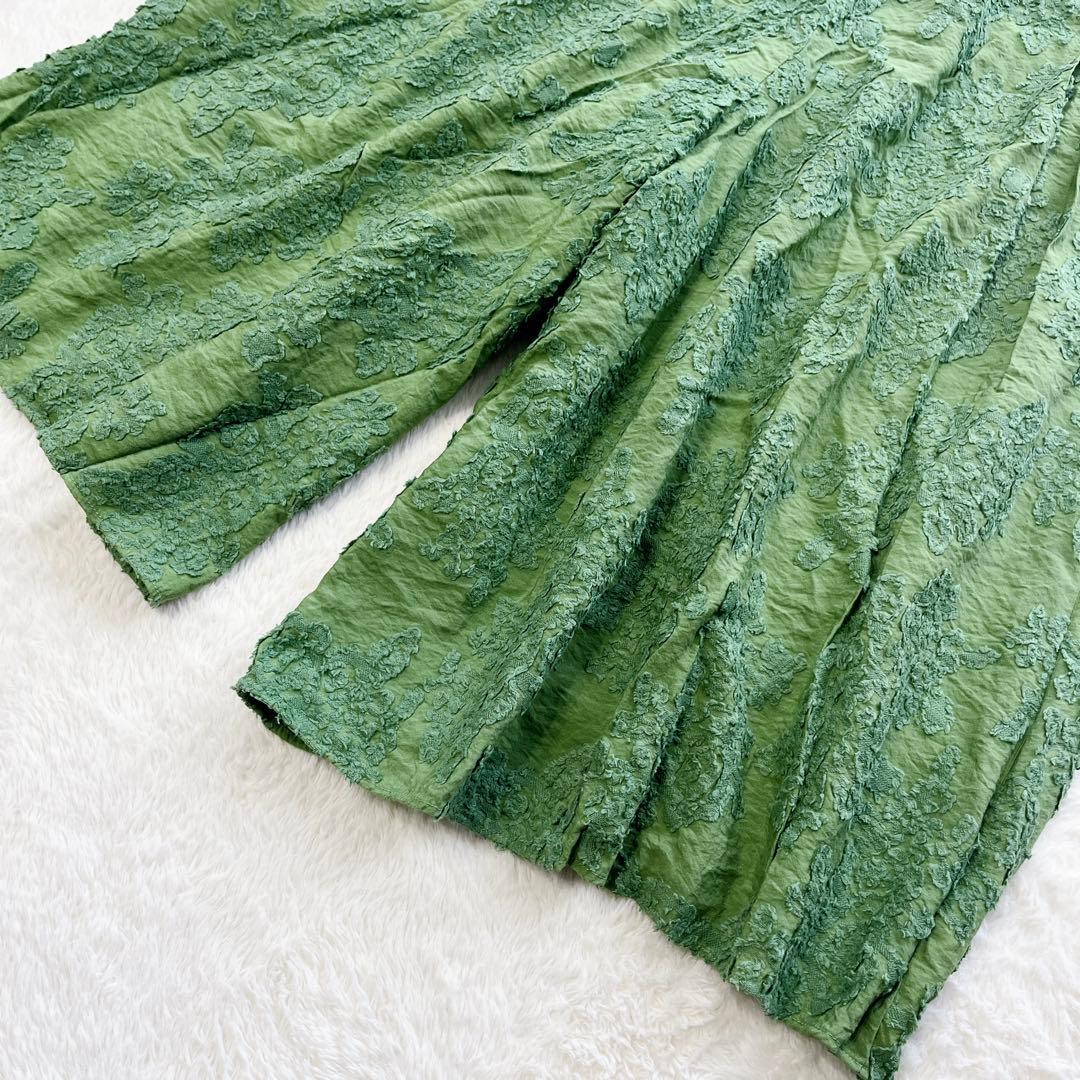 BEARDSLEY カットジャガードサルエルパンツ 緑 ゴム 刺繍 ゆったり