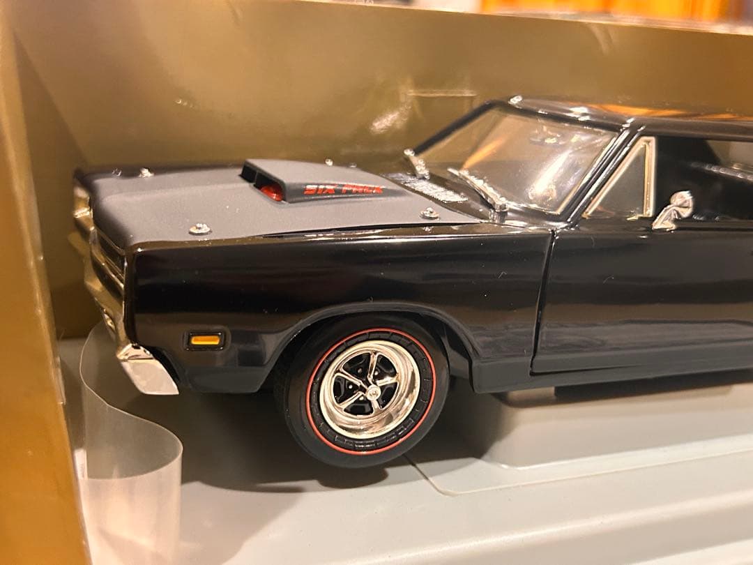 1969 Dodge Super Bee レア　ミニカー　模型　アメ車　ワイスピ