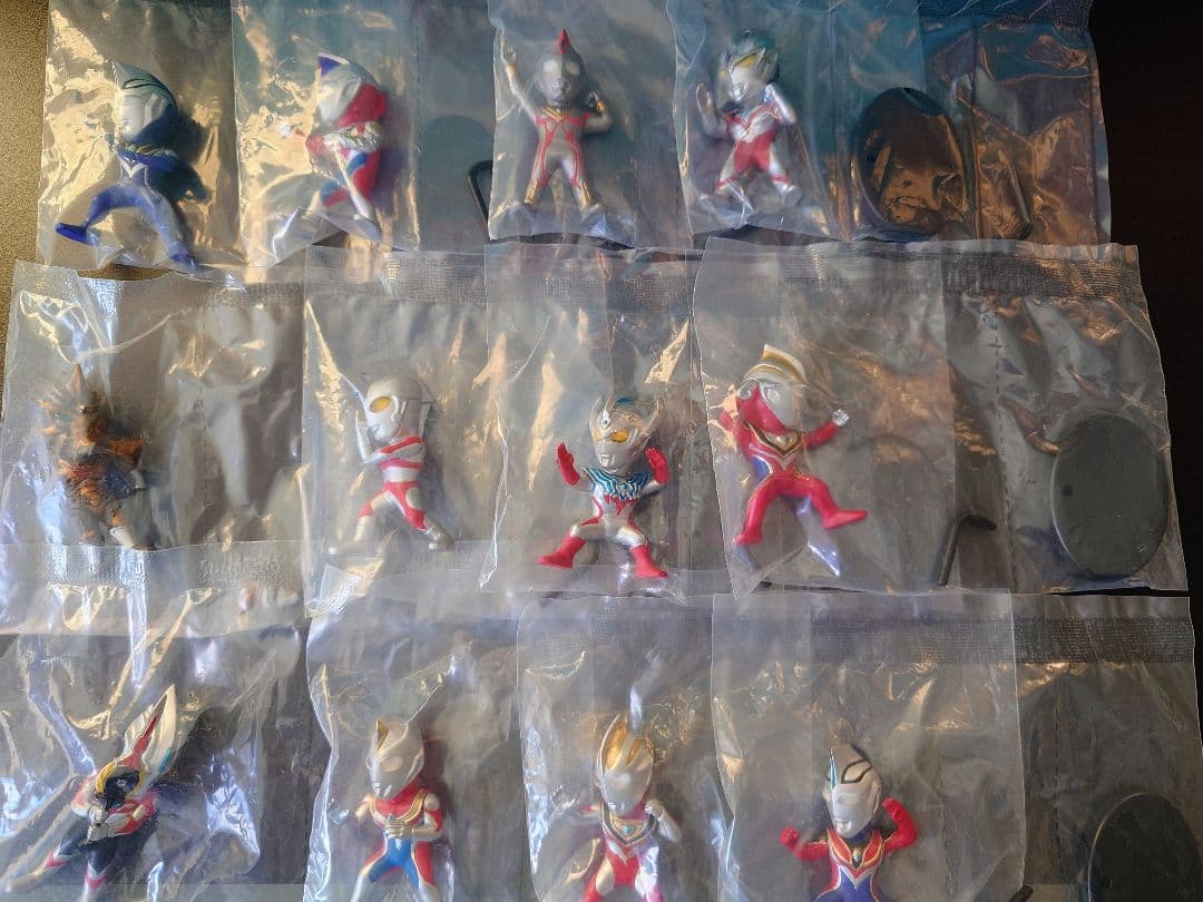ウルトラマン コンバージモーション フィギュア 28体セット