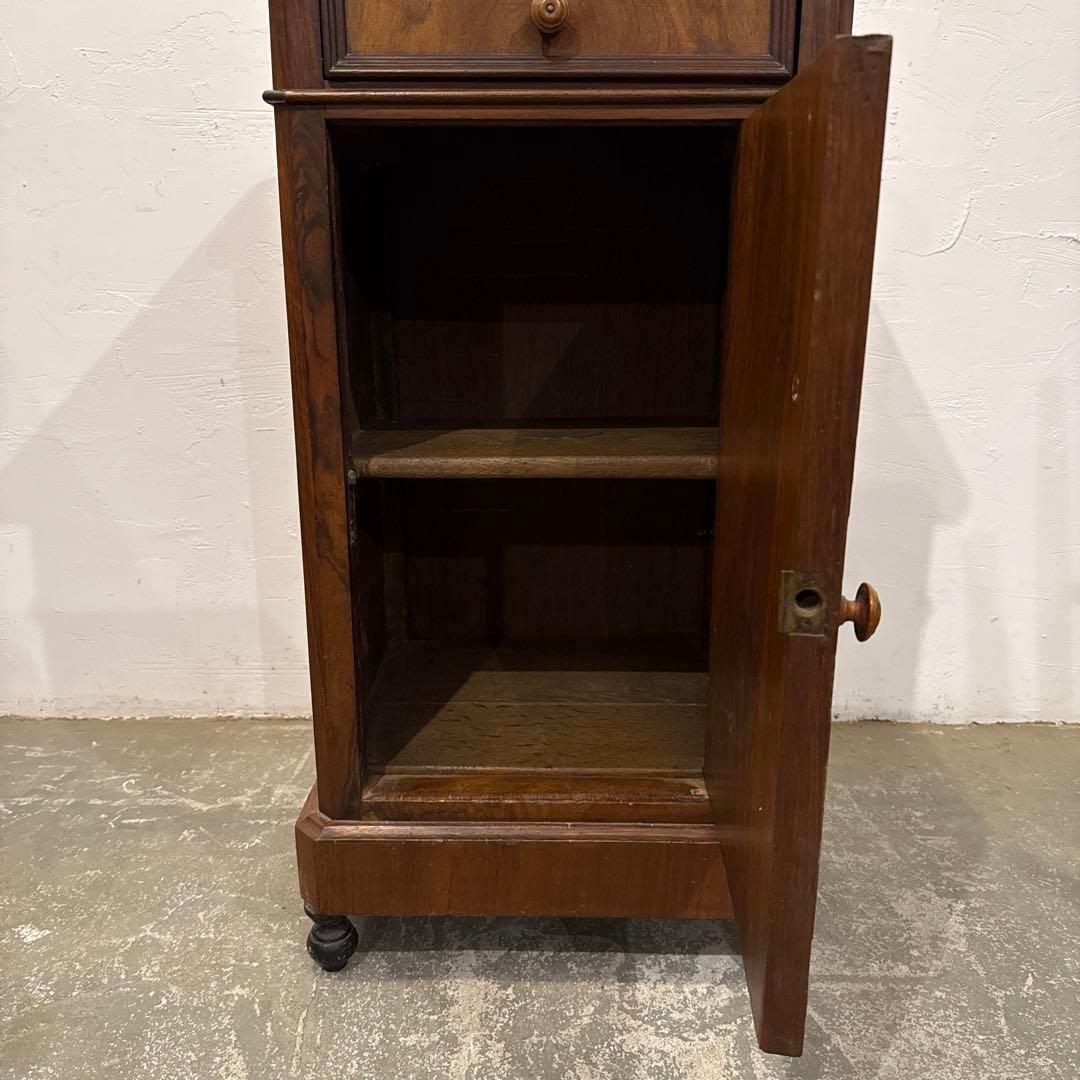 ヴィンテージ サイドテーブル 大理石天板 引き出し／扉収納付き