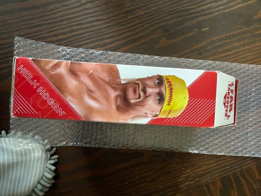 WWE Hulk Hogan Ultimate Edition 8インチ