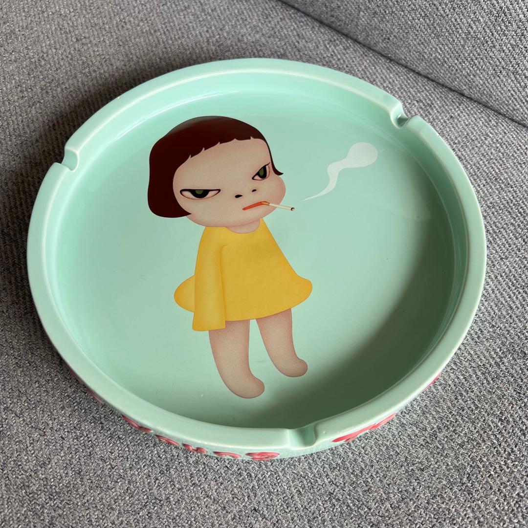 ちょこ様専用】奈良美智 灰皿 - メルカリ