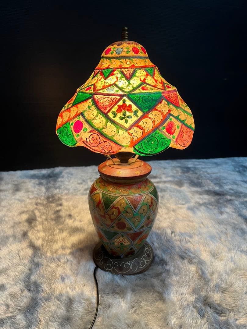 スタンドランプ 照明 骨董品 皮革 アンティーク 電気スタンド ラクダ