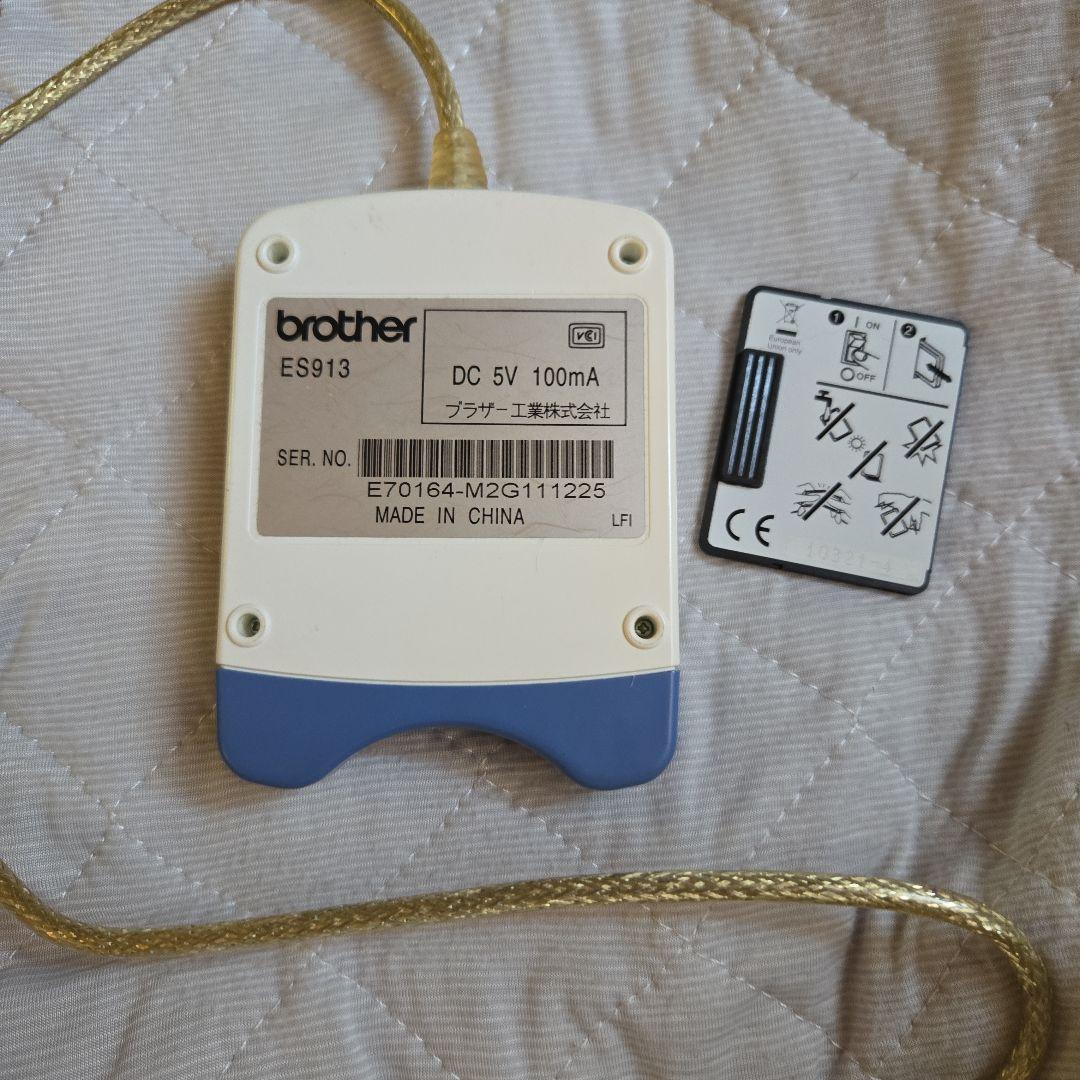 廃盤　Brother　刺繍カードリーダー