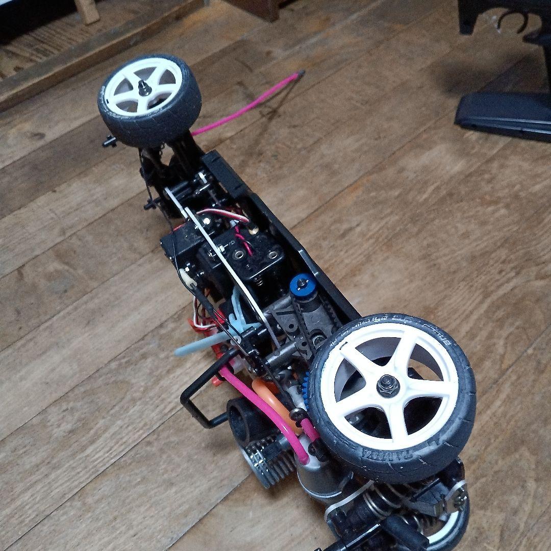 KYOSHO　エンジンカー四駆　ラジコン　模型