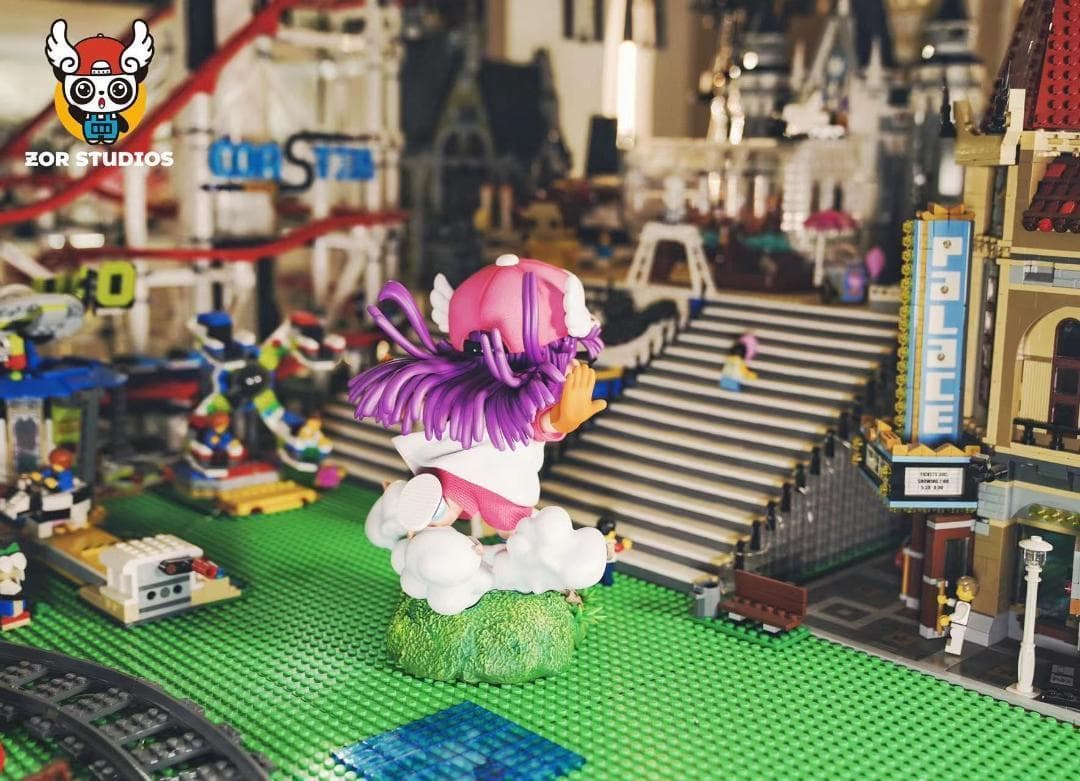 Dr.スランプ アラレちゃん 走る ガレージキット 塗装済み完成品 フィギュア