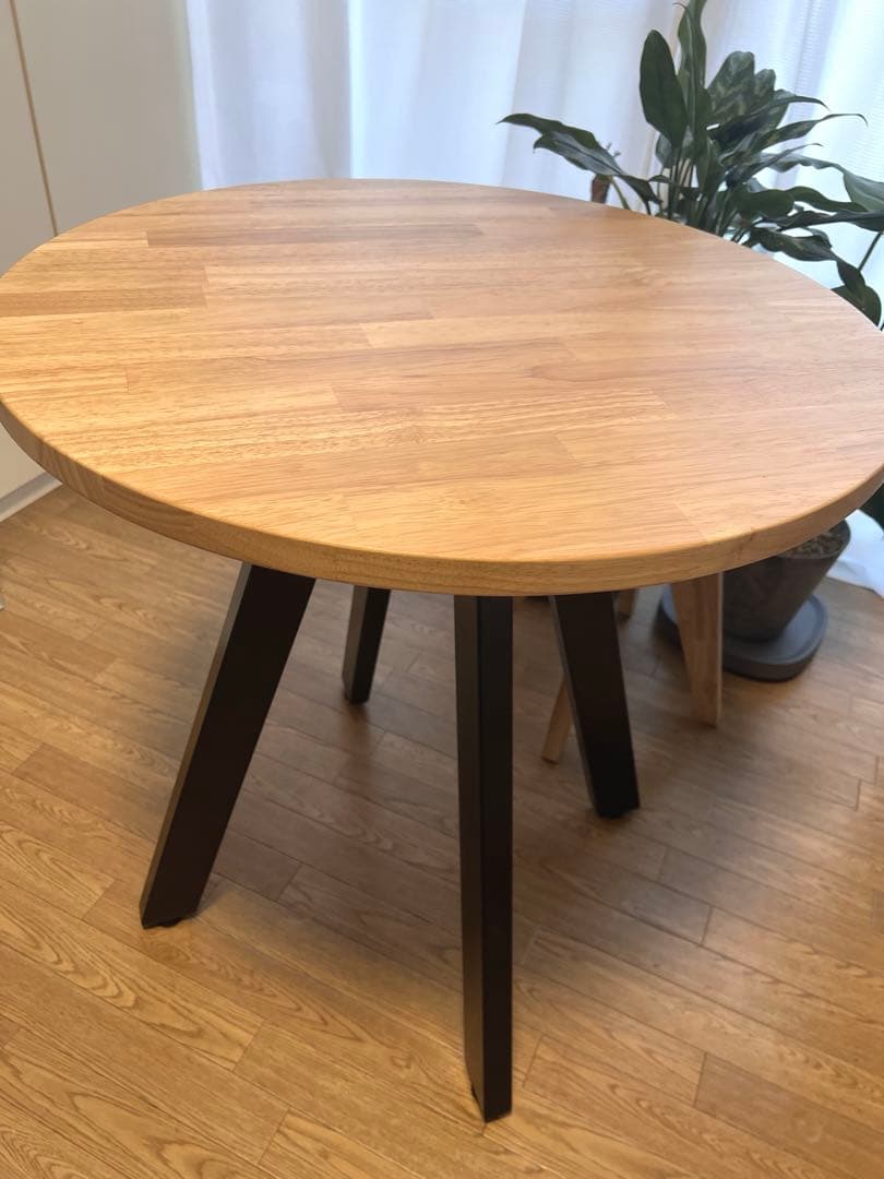 美品 kanademono 天然木 ラウンド カフェ テーブル 直径66cm