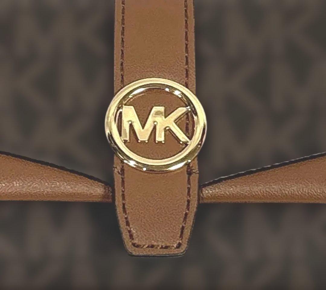 未使用MICHAEL KORS マイケルコース小銭入れ付きキーケース４連MK