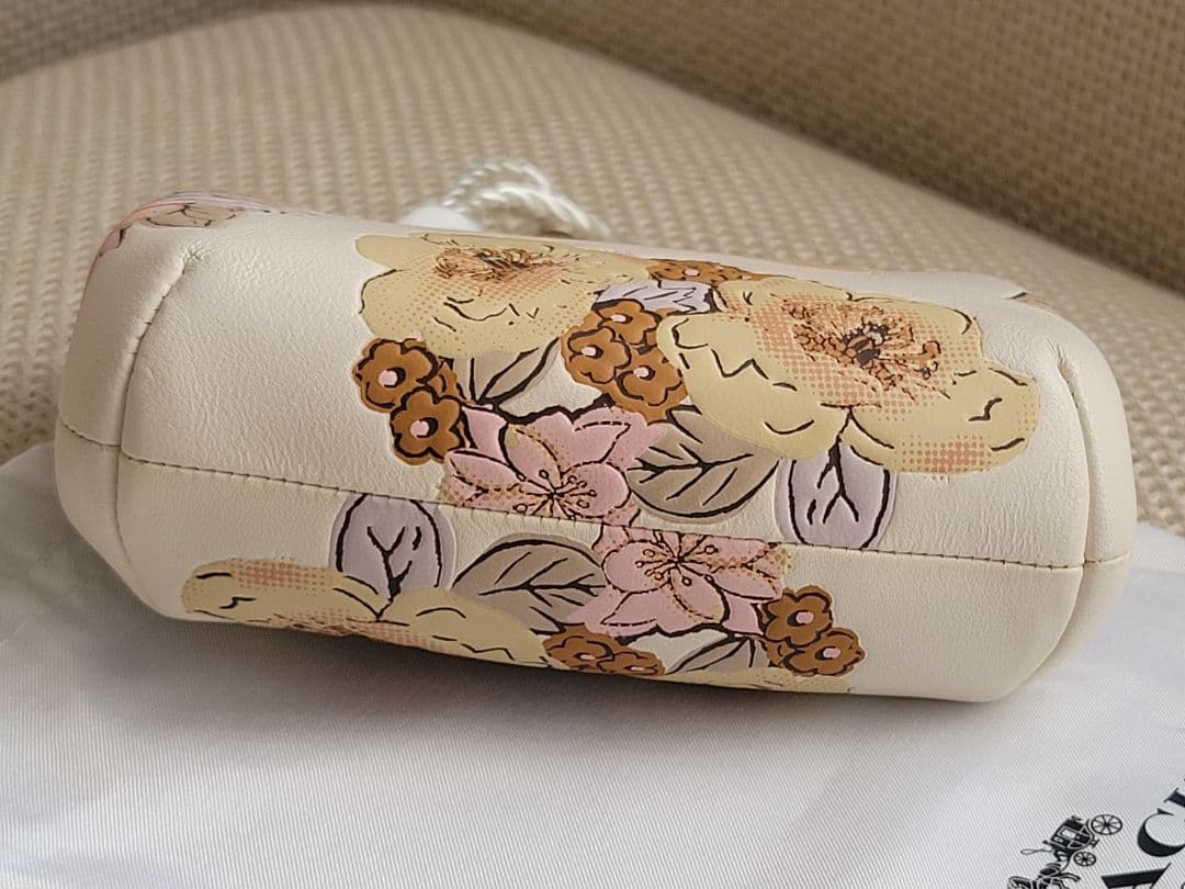 COACH コーチ がま口 ケース 小銭入れ 花柄 フローラル レザー