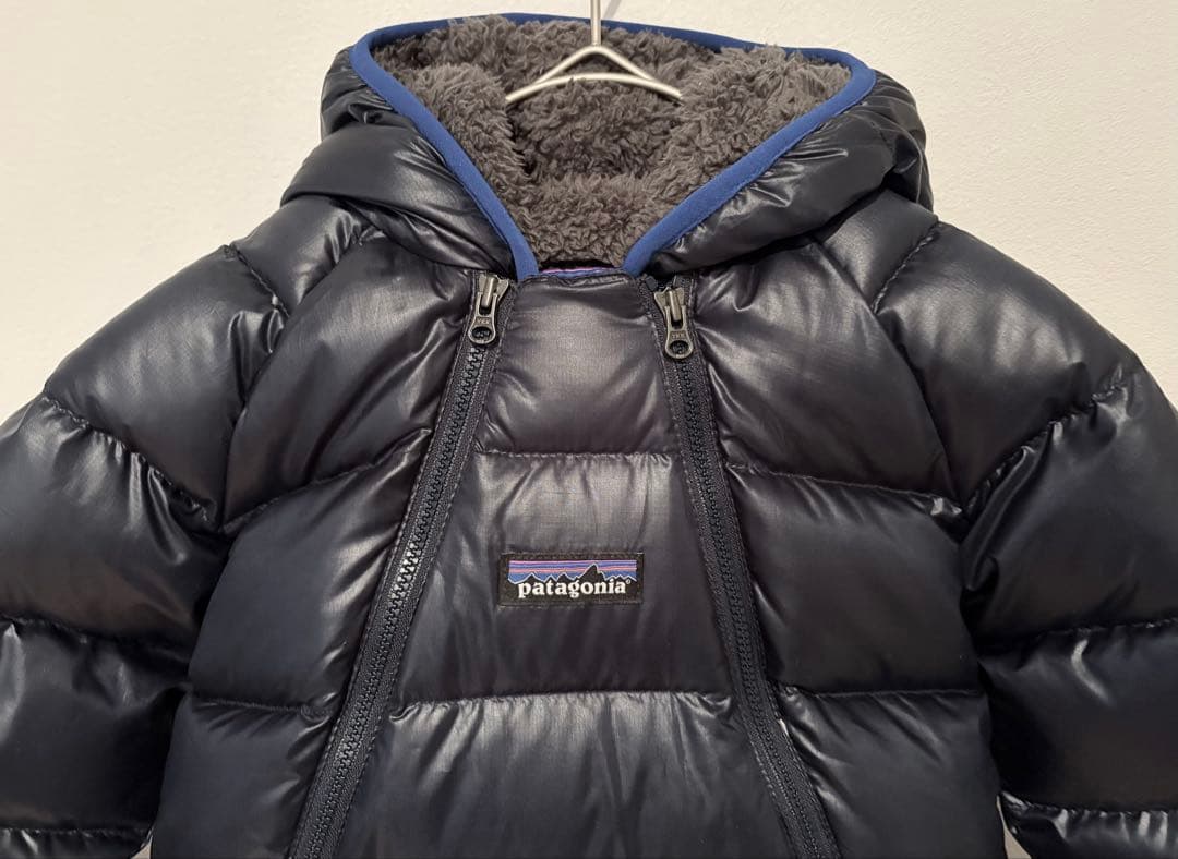 ▲美品 patagonia パタゴニア ベビー ダウン カバーオール ロンパース