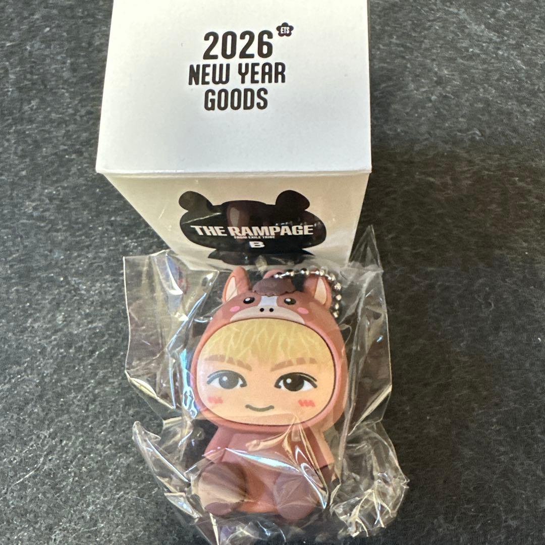 長谷川慎着ぐるみキーホルダー午 - メルカリ