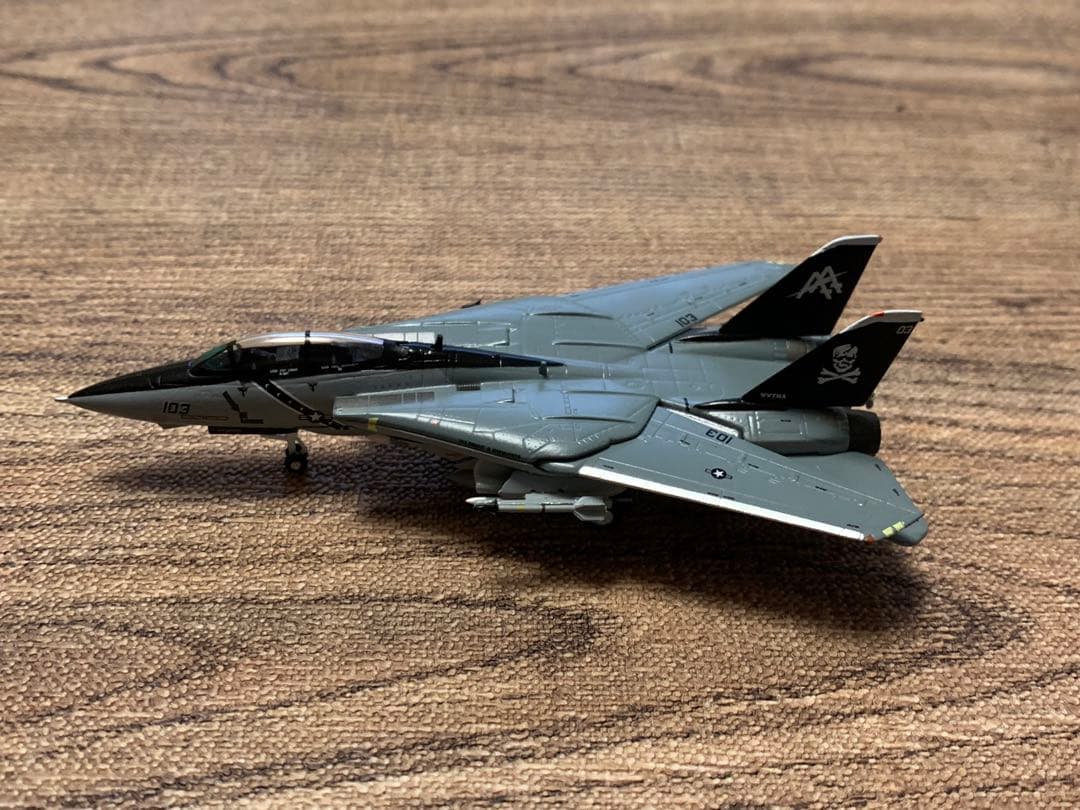 ガリバー 1/200 F-14B VF-103 ジョリーロジャース - メルカリ