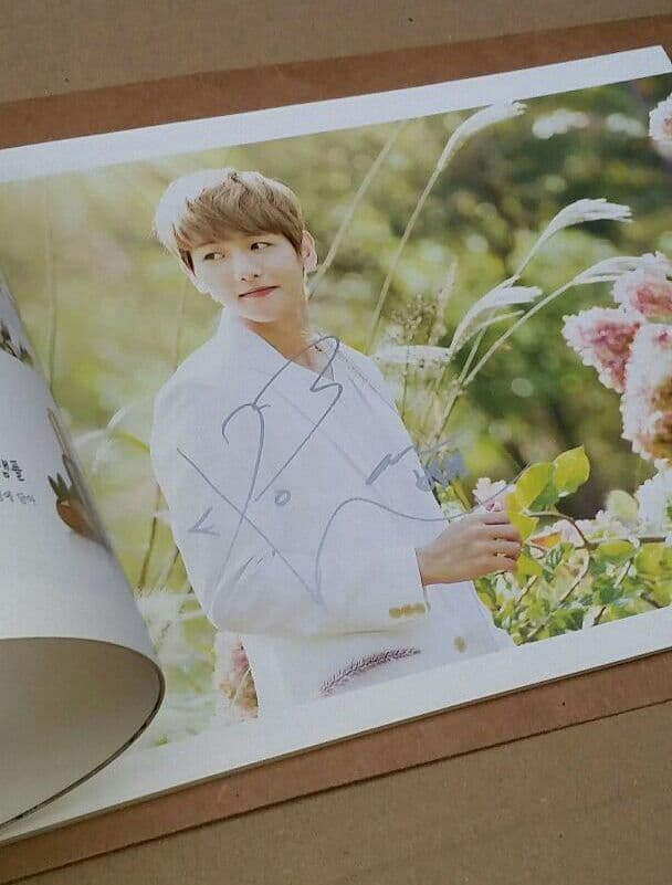 EXO ネイチャーリパブリック パンフレット 直筆サイン入り