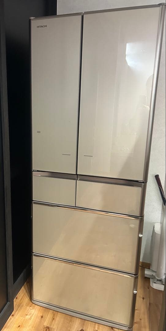 HITACHI R-X5200E ※引き取り｜引き取りのみ明日中 HITACHI 517L 6ドア