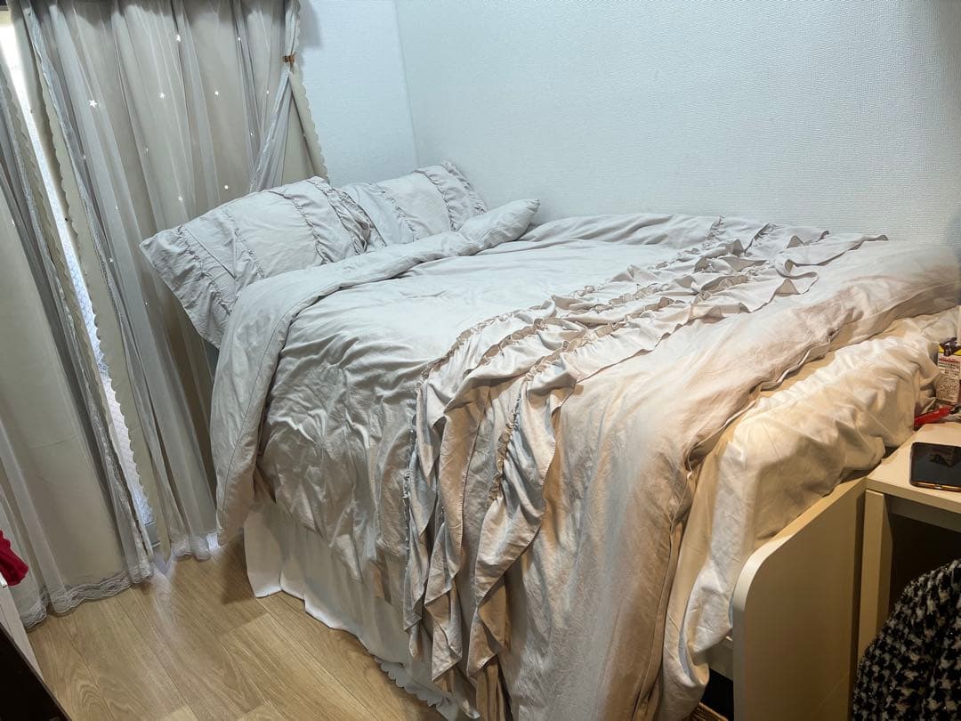 [引き取り希望] シンプルホワイトシングルベッド 収納付き