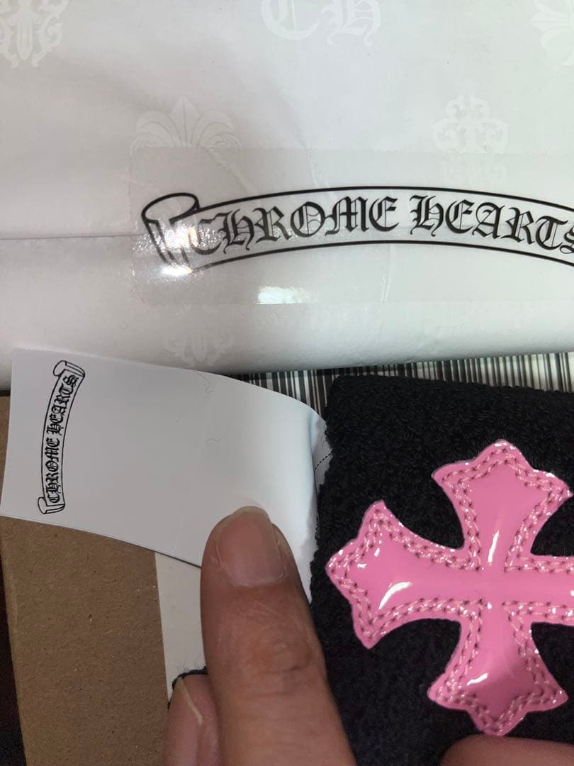 CHROME HEARTS ピンククロス リストバンド web限定品