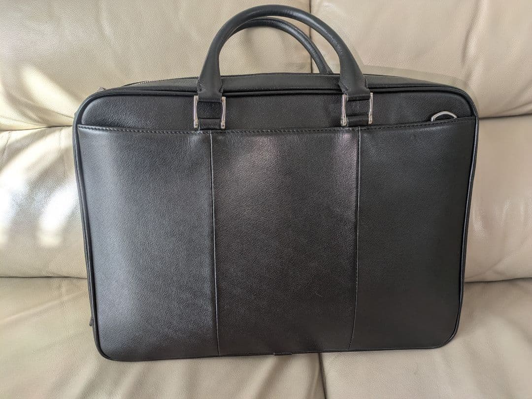 ぷち　フジタカ　FUJITAKA レザービジネスバッグ