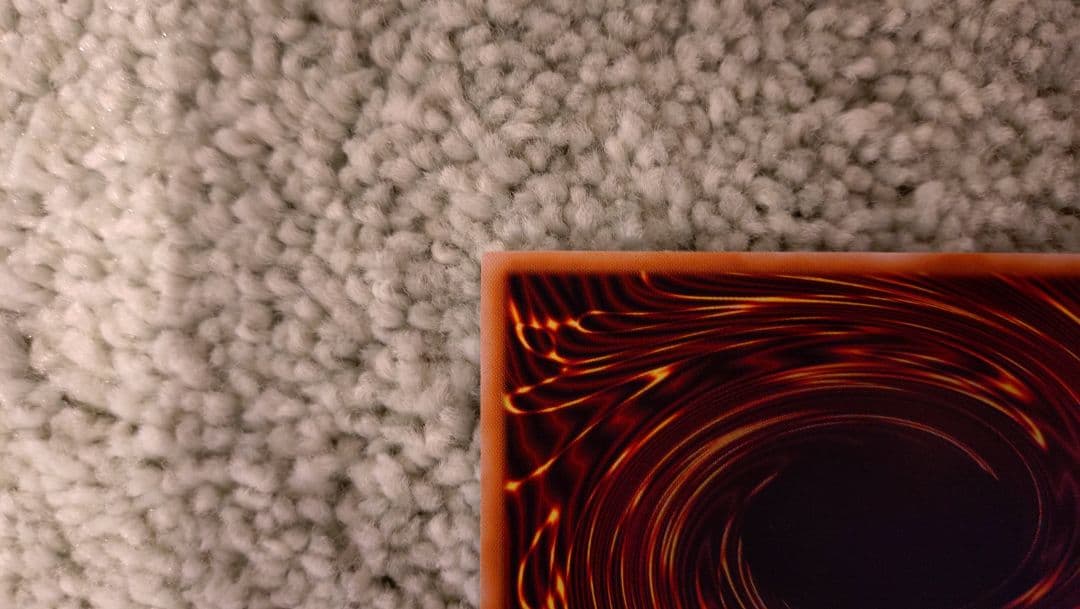 【遊戯王】閃刀姫-レイ 25th クオシク イラスト違い