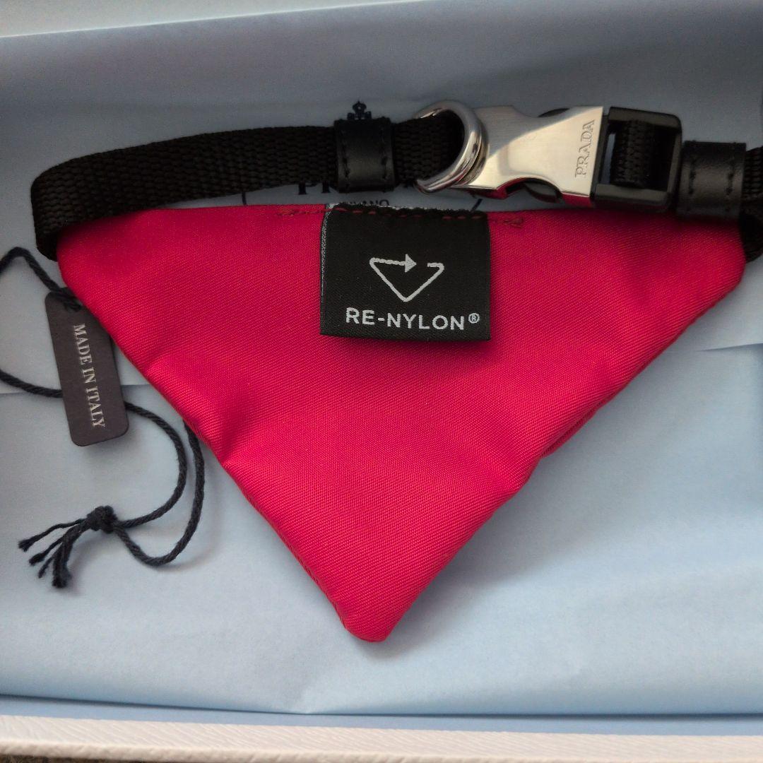 人気！希少！プラダ ナイロン製 犬用 首輪 赤