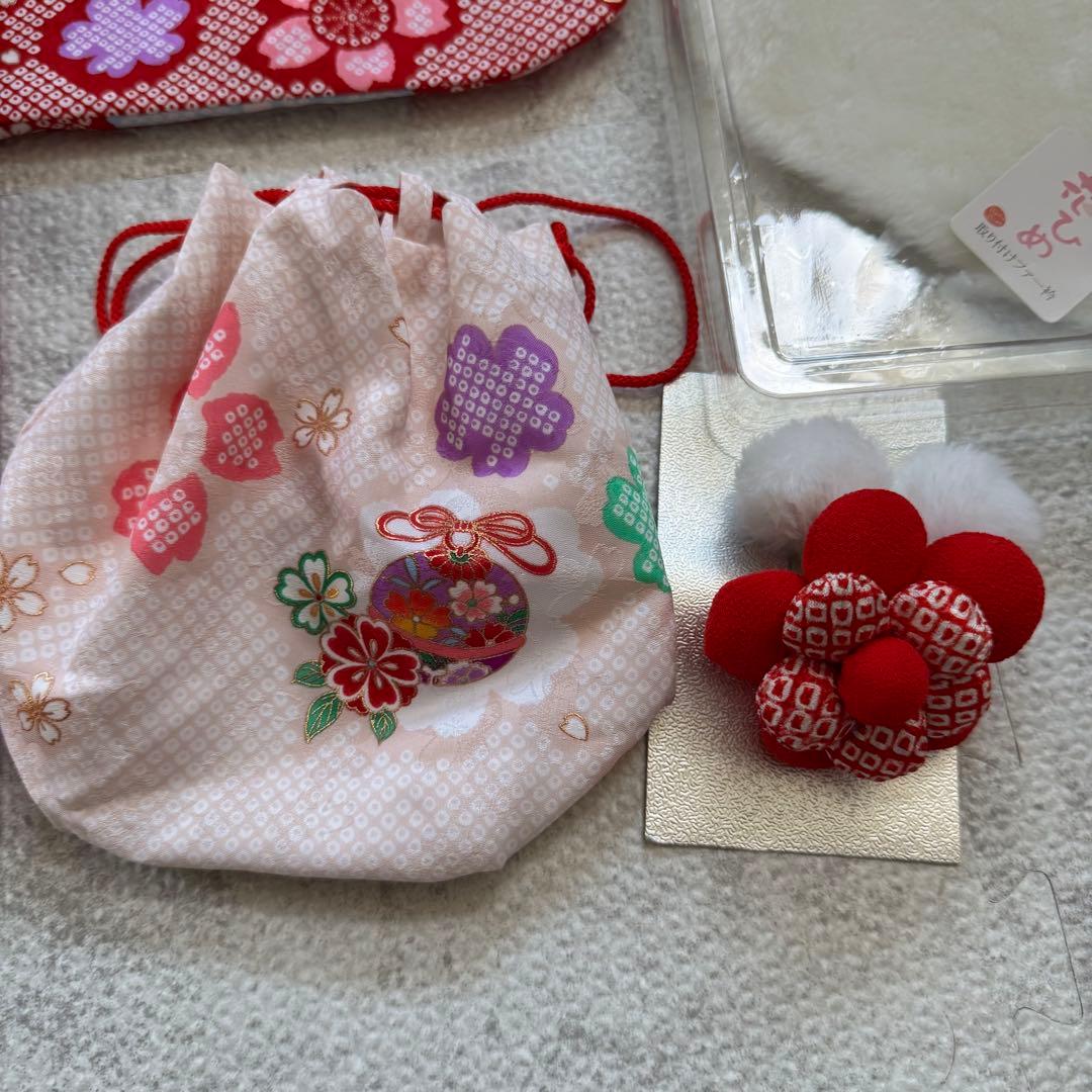 七五三 花ひめ　赤とピンク花柄　三歳　着物　箱付きです