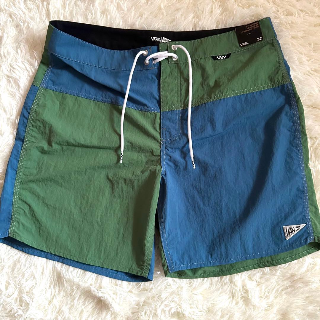 32 VANS Pilgrim Surf+Supply Board Short