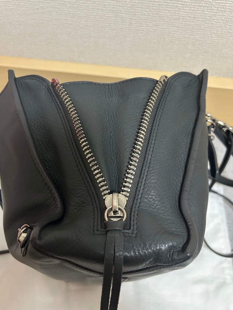 バレンシアガペーパーバックミニ　 袋あり　保証書ありバックチャーム付き