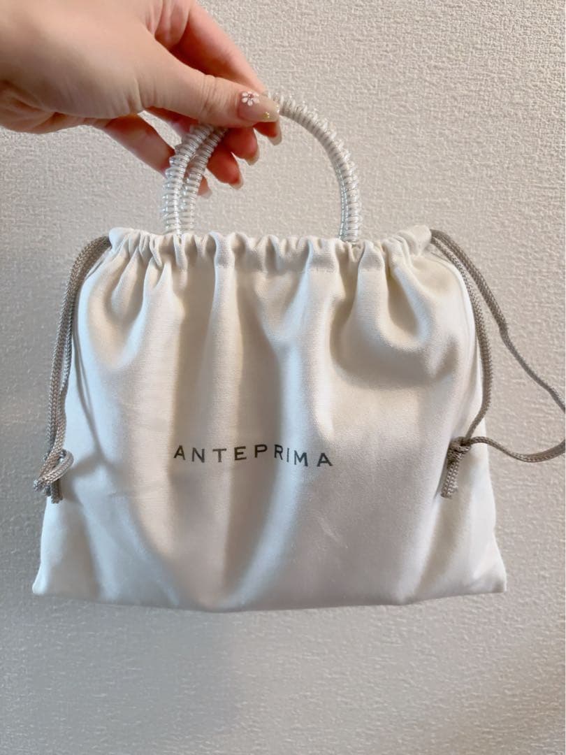 ANTEPRIMA ホワイトパーティーバッグ
