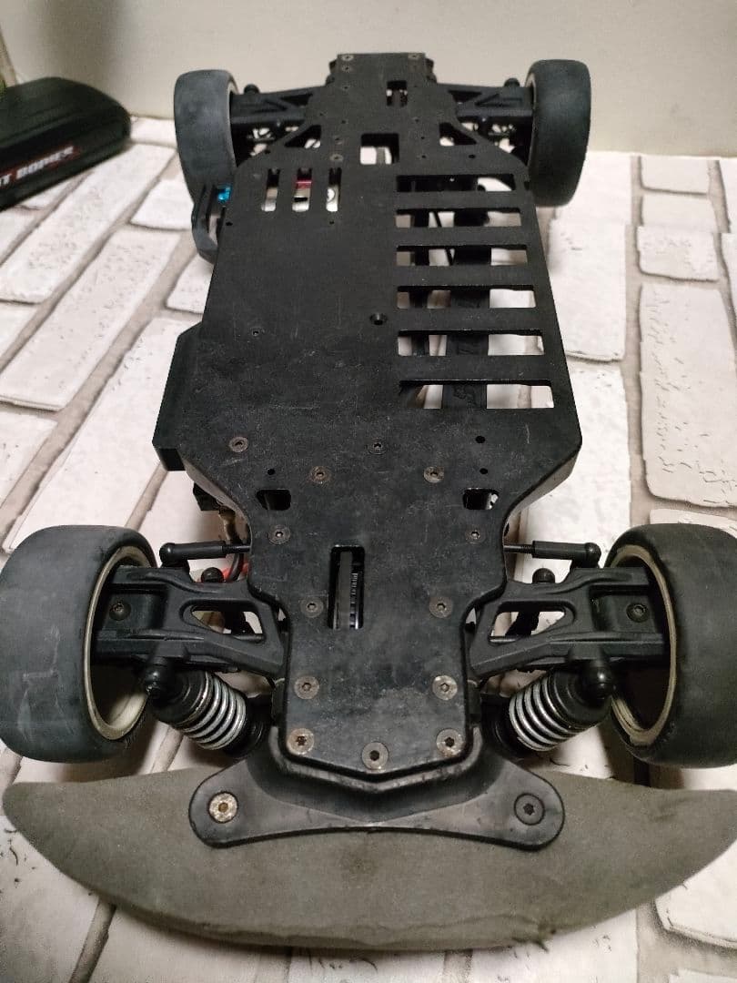 HOTBODIES　ベルトドライブ4WDシャーシ、ダッジボディAMユニットセット