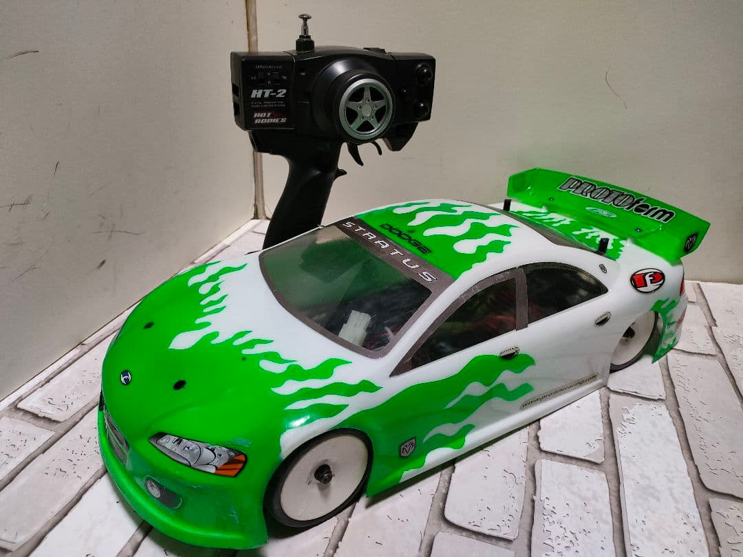 HOTBODIES　ベルトドライブ4WDシャーシ、ダッジボディAMユニットセット