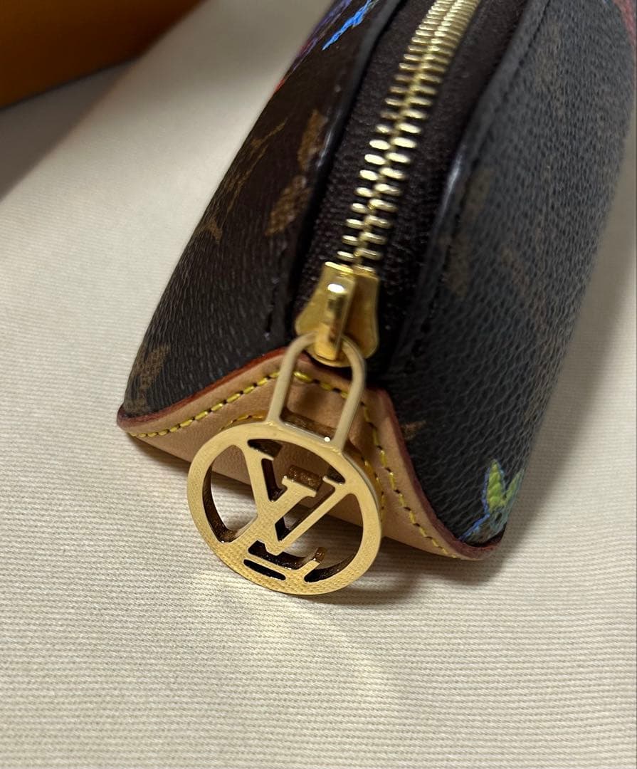 ルイヴィトン　ペンケース